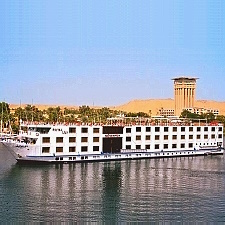 MS Mövenpick Royal Lily